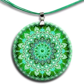 Testi-lelki egészség mandala - medál 4 cm Ø
